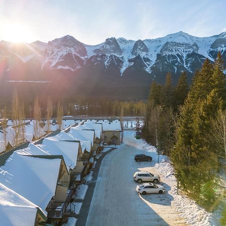 Banff Woods Lodge Canmore Eksteriør bilde