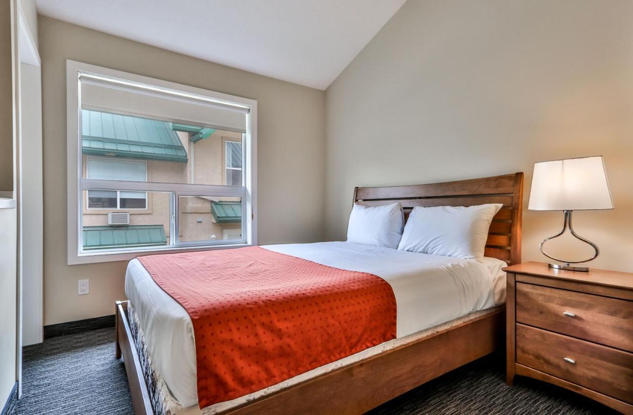 Banff Woods Lodge Canmore Eksteriør bilde