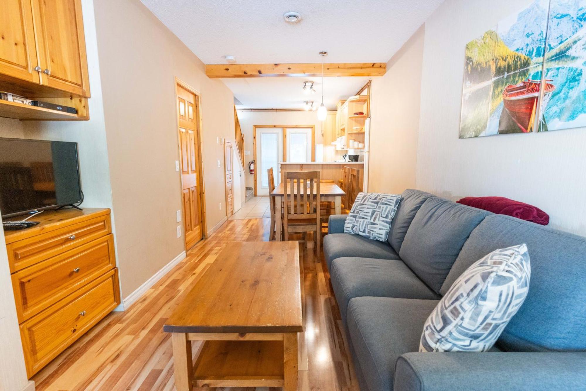 Banff Woods Lodge Canmore Eksteriør bilde